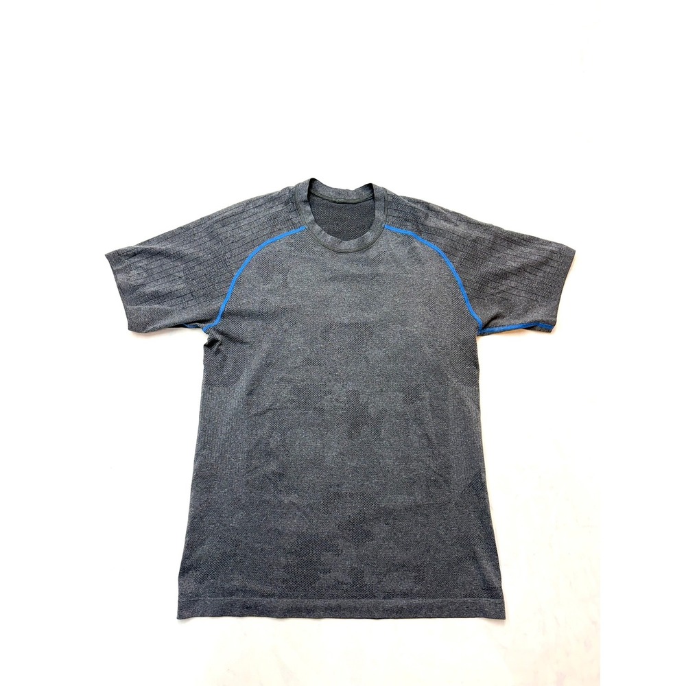 LULULEMON Mens Small Gray Blue Short Sleeve Crewneck Metal Vent Shirt FF2